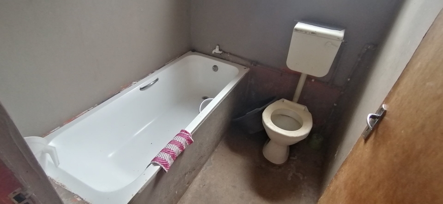 2 Bedroom Property for Sale in Mcnaughton Eastern Cape